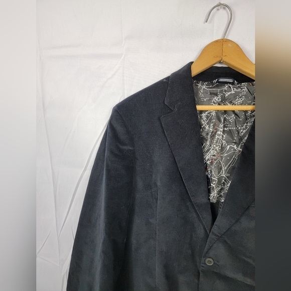 Men's Black Nautica Velour Blazer - Picture 3 of 5